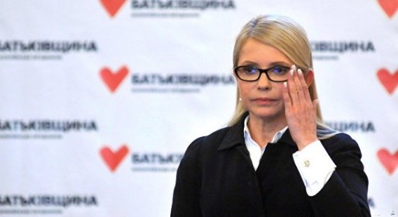 Тимошенко заявила о готовности Порошенко уйти с поста президента Украины