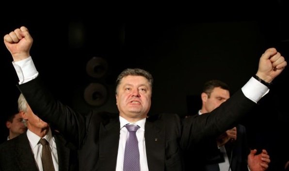 Порошенко отреагировал на решение по скифскому золоту словами "Крым — наш"