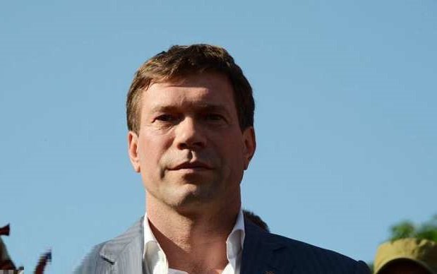 Олег Царев пригласил Савченко в Крым