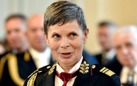 Армию страны-члена НАТО впервые возглавила женщина 