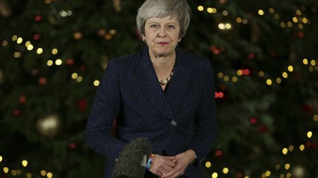 Выход из ЕС Британии 2019: отставка Терезы Мэй, парламент отверг договор о выходе из Европейского Союза, брексит 